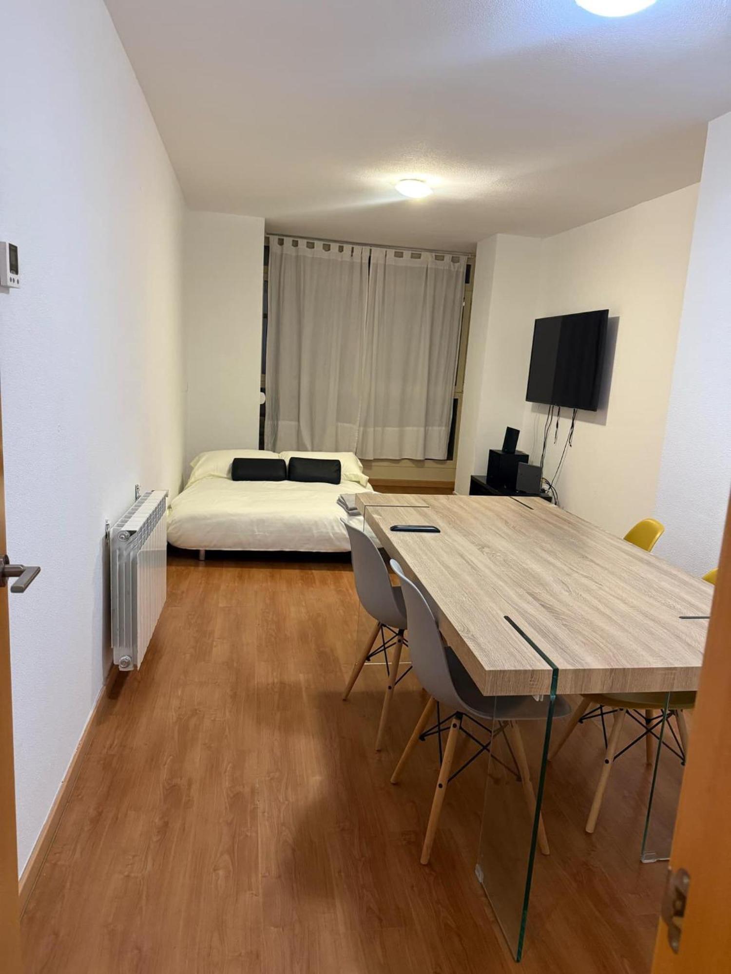 Apartamento 1 Habitacion Sanchinarro Madrid Exterior photo